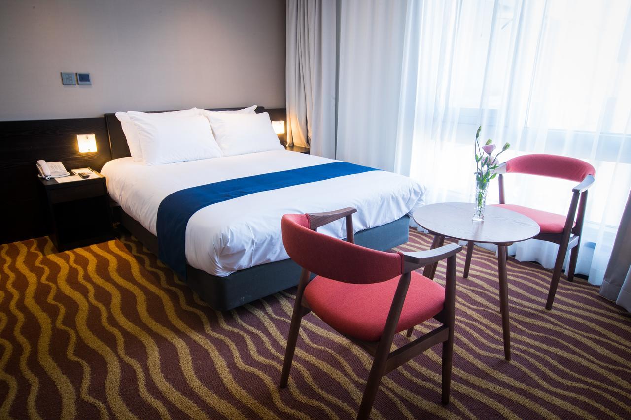 Gloucester 4* Jeju